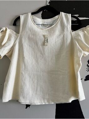 Madewell Cream Cold-Shoulder Textured Top